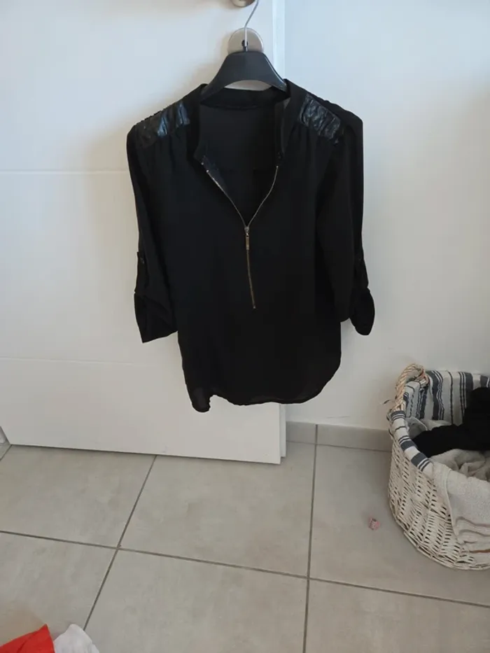 Chemisier noir taille 36