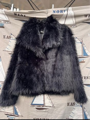 Veste en fausse fourrure 