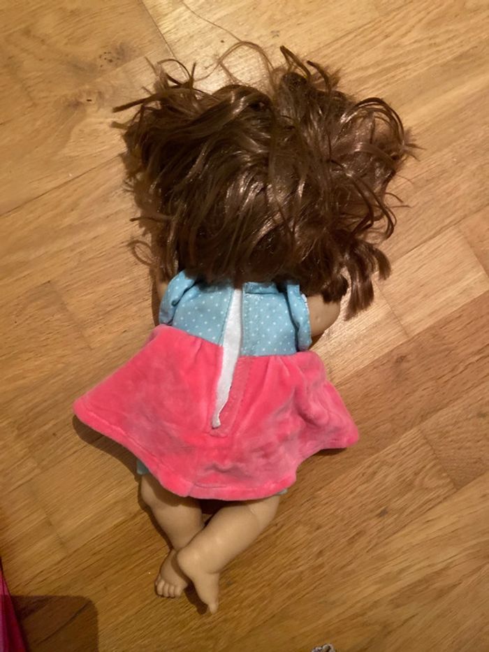 Bébé qui parle - photo numéro 3