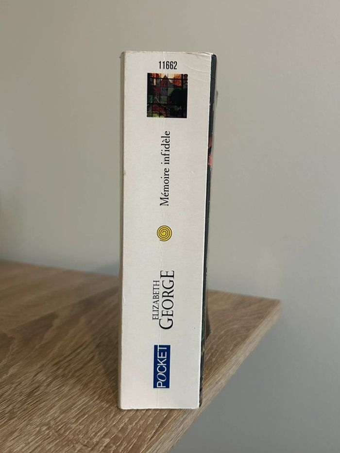 Livre Elizabeth George Mémoire infidèle - photo numéro 5