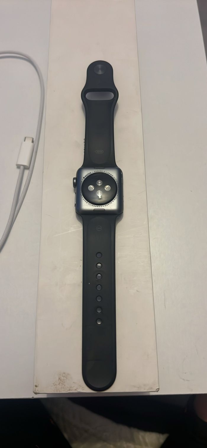 Apple Watch série 3 - photo numéro 3