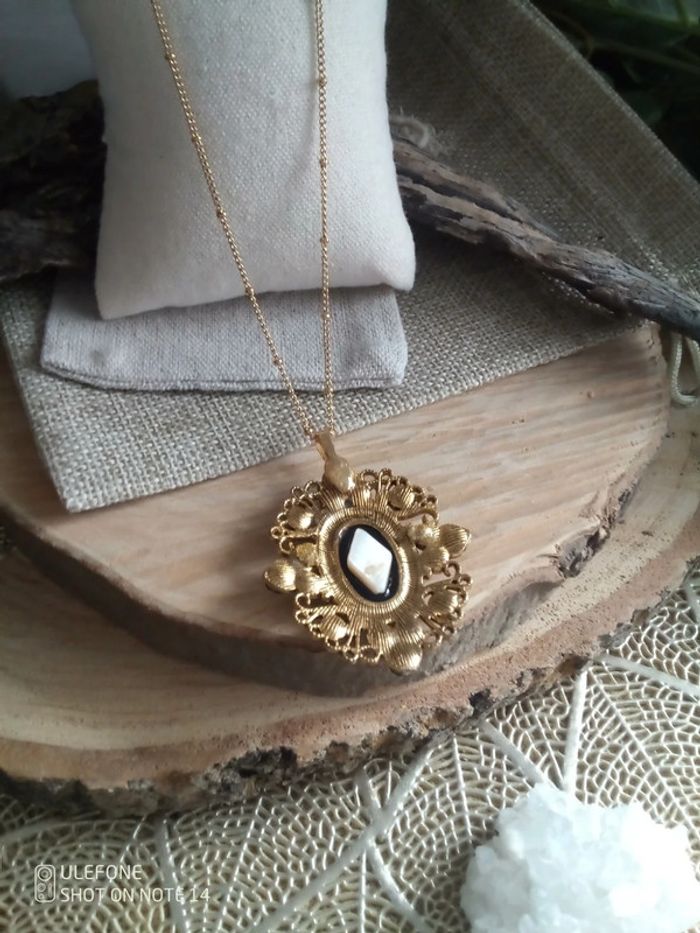 Collier pendentif camée avec n'acre naturelle - photo numéro 3