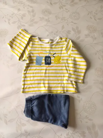 T-shirt manches longues 24 mois Gémo + pantalon donné