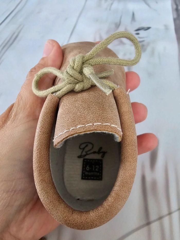 Paire de chaussures 6/12 mois - photo numéro 5