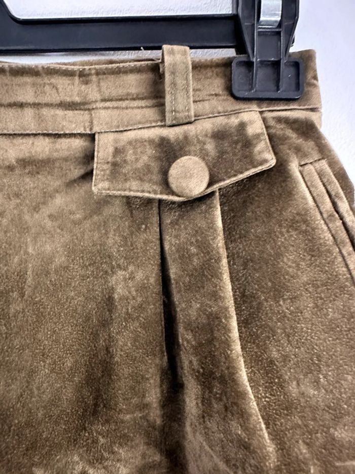 Jupe kaki taille 42/44 Velour très bon état - photo numéro 4