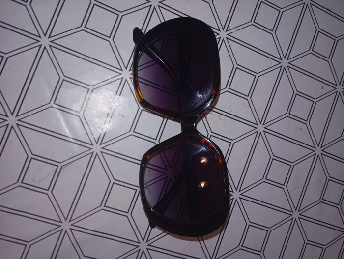 Lunette Charly therapy
