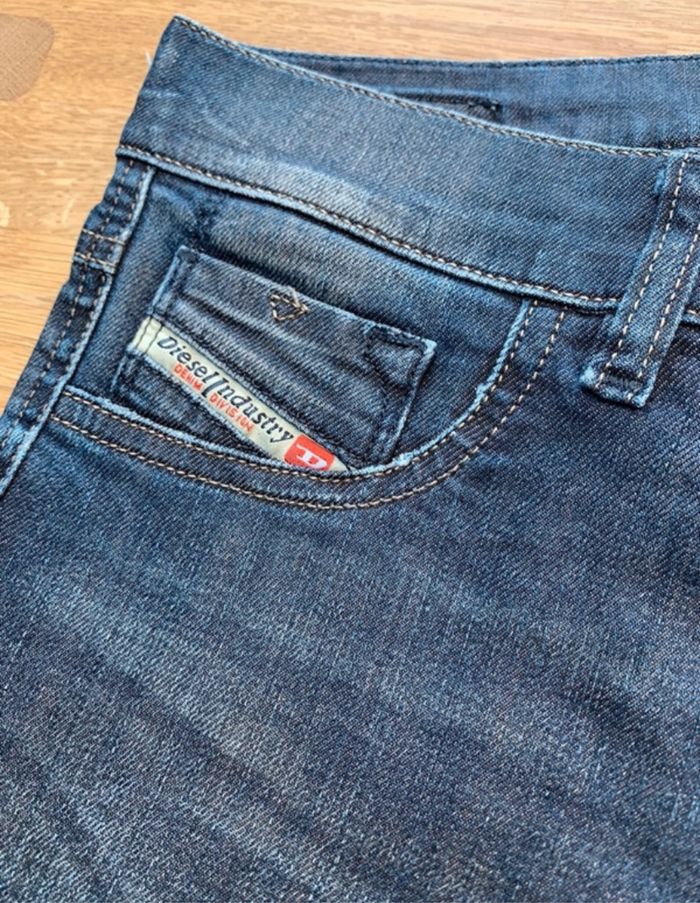 DIESEL / jeans / femme - fille / 34 / neuf - photo numéro 5