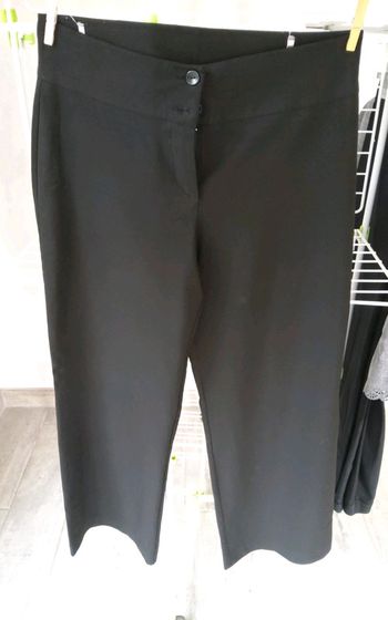 Pantalon jambes droites taille 42