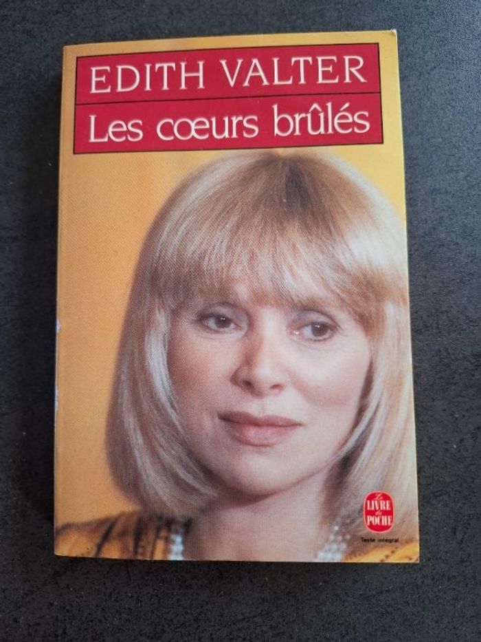 Roman Les cœurs brûlés de Édith Valter en bon état