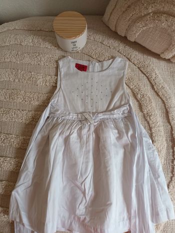Jolie robe blanche La Compagnie des Petits taille 3 ans