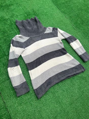 Pull col roulé rayures grises Armand Thiery taille S