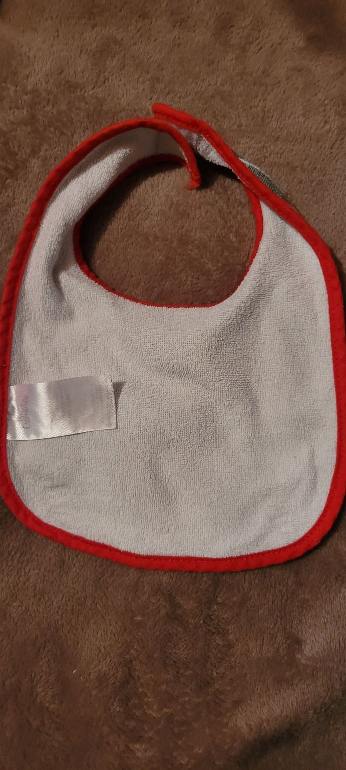 Lot de 4 bavoirs - photo numéro 7