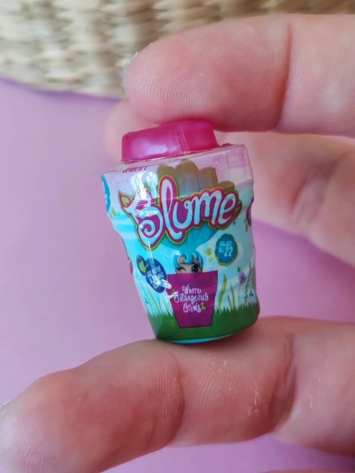 Miniature poupée Blume - mini brands