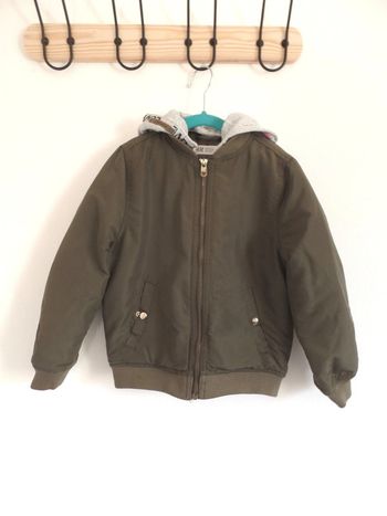 Blouson kaki avec capuche H&M 6/7 ans