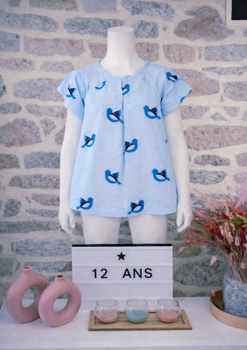 Blouse festonnée motifs oiseaux bleus Fille taille 12 ans marque Jacadi 🦜