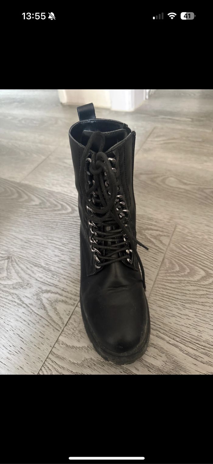 Bottines noires à lacets - photo numéro 2