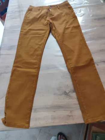 Pantalon droit Lab dip moutarde Taille S - Coupe élégante et confortable !