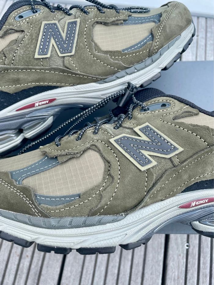 New balance 2002r protection pack olive / kaki - photo numéro 3