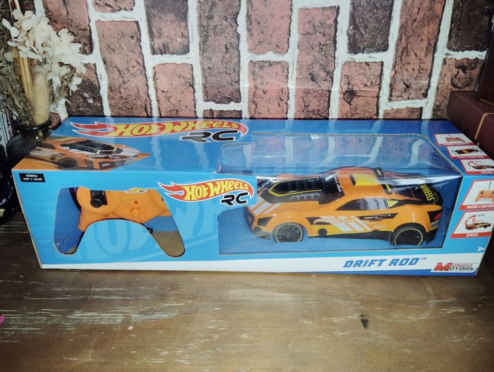 Voiture télécommandée télécommandée Hot wheels