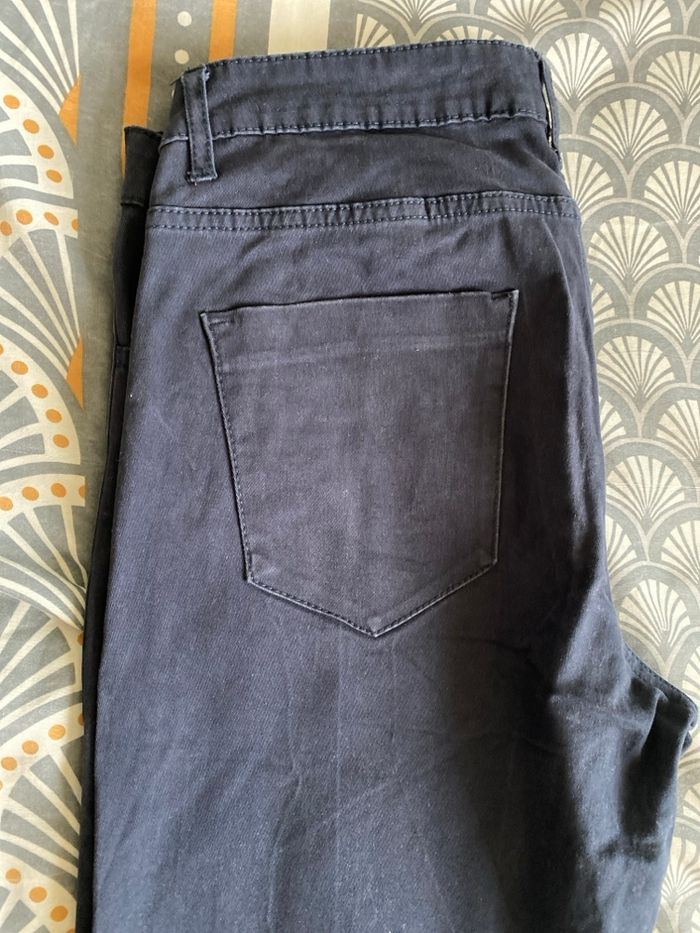 Pantalon bleu marine - photo numéro 3