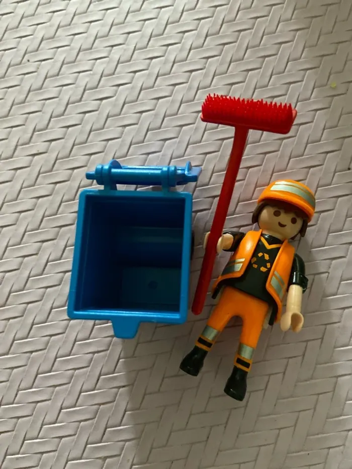 Playmobil éboueur - photo numéro 2