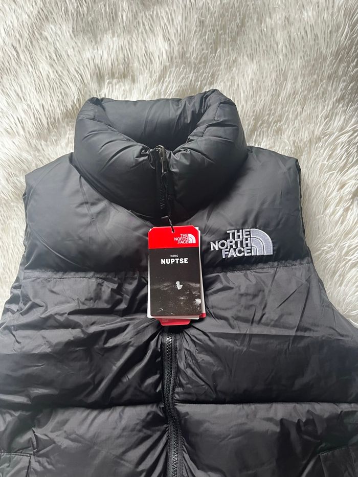 Doudoune the north face sans manches - photo numéro 2