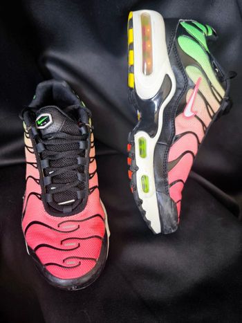 Basket Air MaxTN GS modèle Gradient taille 36.5