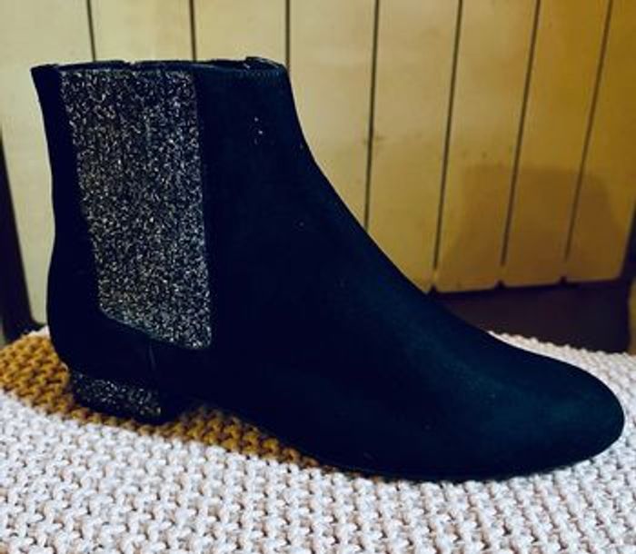 Bottines chelsea boots Mellow Yellow daim noir + paillettes argentees - photo numéro 5
