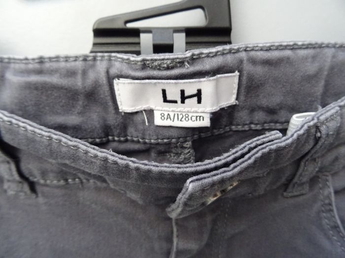 Pantalon gris - 8 ans - photo numéro 2