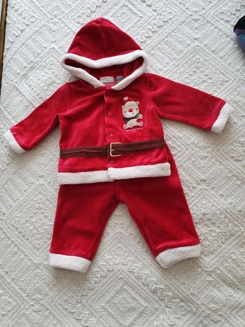 Ensemble pantalon gilet à  capuche rouge