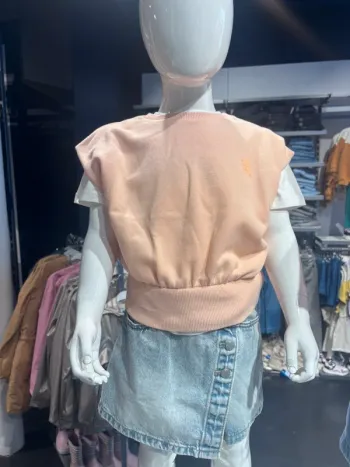Pull sans manche