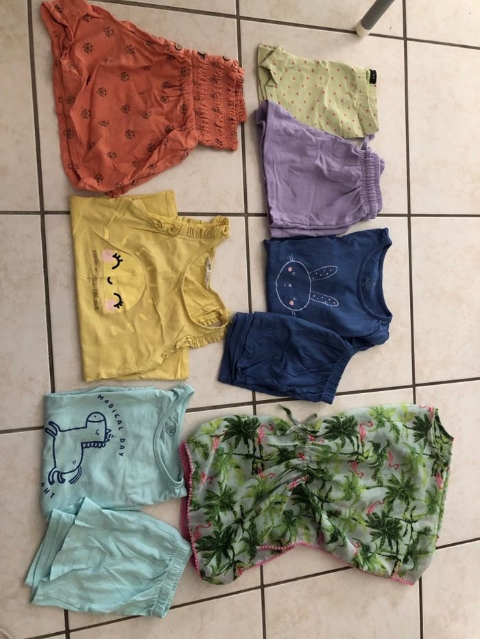 Lot vêtements fille 6 ans - photo numéro 3