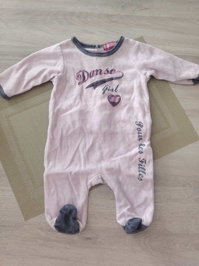 Lots pyjama 3 mois - photo numéro 4