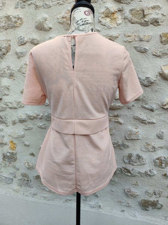 Haut t-shirt femme rose très bon état M Shein - photo numéro 2