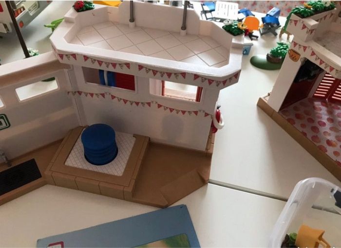 Lot Camping 5432 -5437- 5434-70089- 6864-9054-70093-9426 Playmobil - photo numéro 3