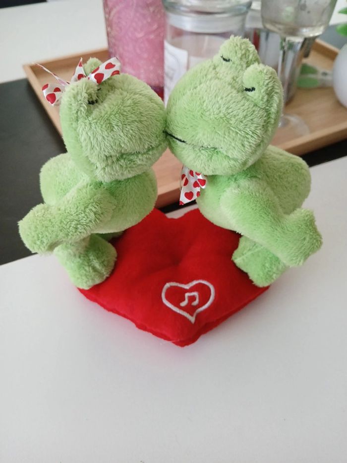 Péluche Grenouille d'amour🌿🎁 - photo numéro 3