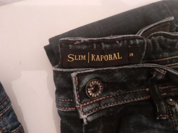 Lot de 2 jeans t.14 ans - photo numéro 3