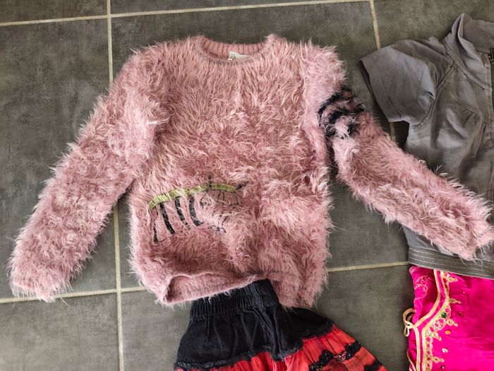 Lot vêtements fille 8 ans - photo numéro 5