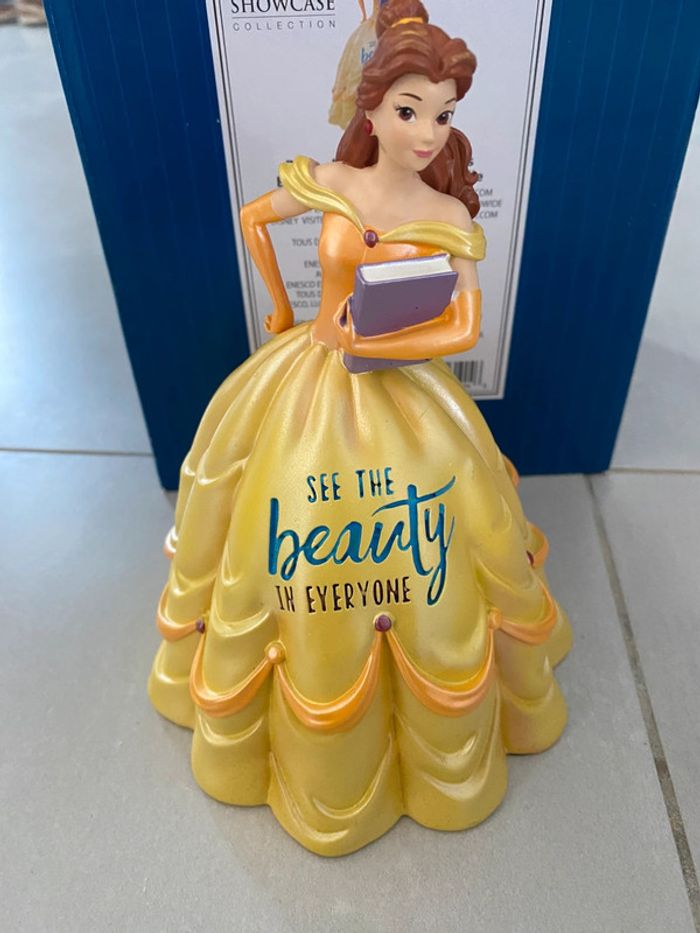 Figurine disney princesse belle expression