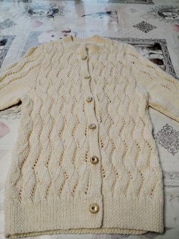 Gilet fait main beige