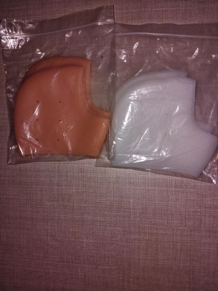 2 paires de protège talon en silicone - photo numéro 3