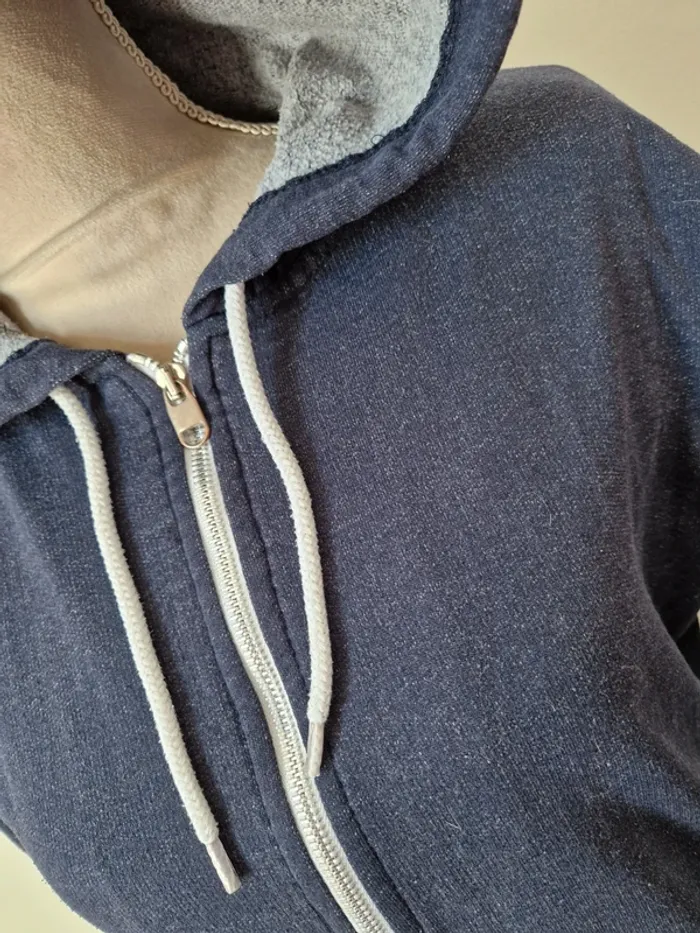 Gilet sweat a capuche soft gris taille L - photo numéro 2