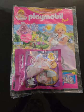 Jouet figurine Playmobil Noémie la princesse + fascicule