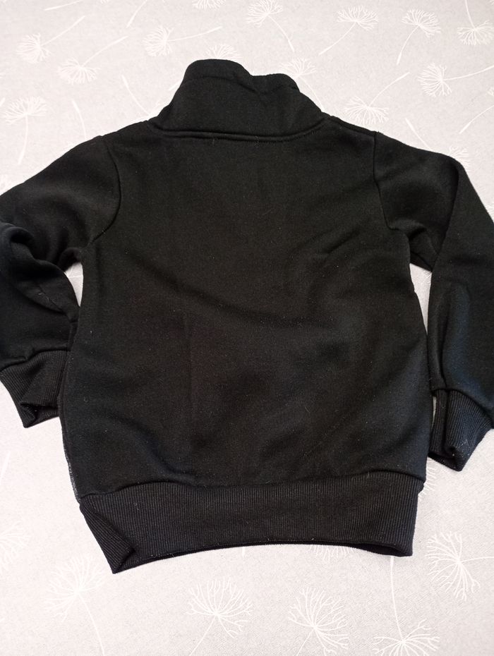 Sweat noir - photo numéro 4