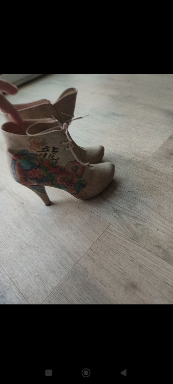 Bottines 38 Dogo femme a talons 8-9cm beige dessin multicolore - photo numéro 3