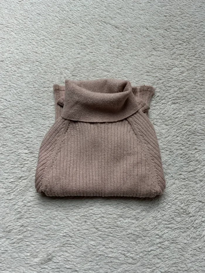 Pull TAO - photo numéro 3