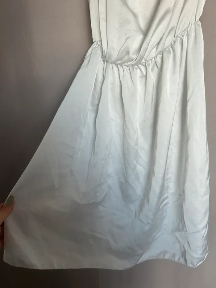 Robe blanche - photo numéro 2