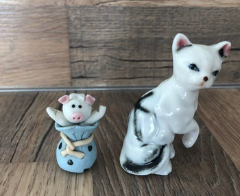 Lot de deux figurines animaux vintage