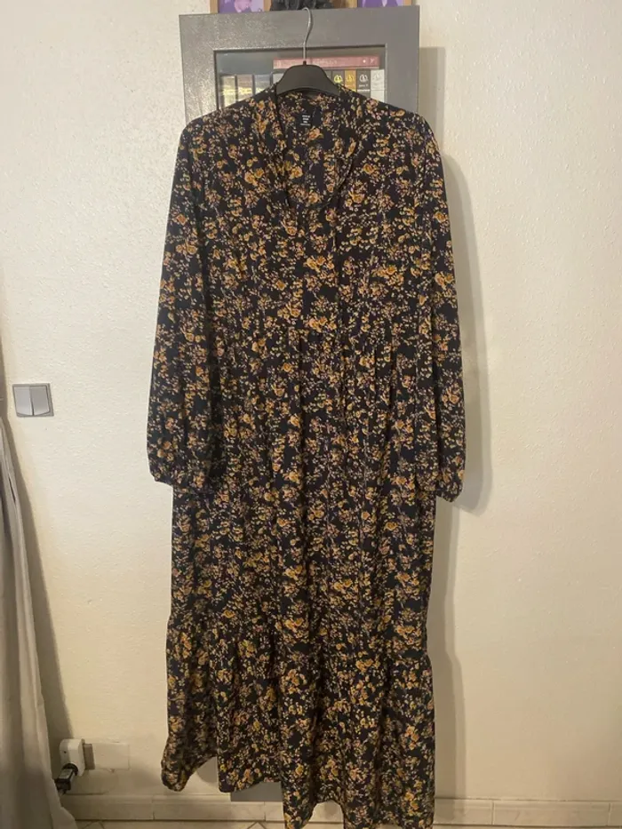 superbe robe longue SHEIN curve 3xl = 52/54 neuve - photo numéro 2