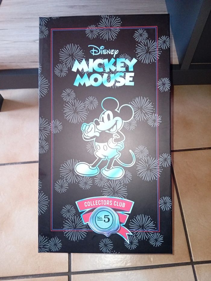 Mickey collector club n°5, 30cm neuf